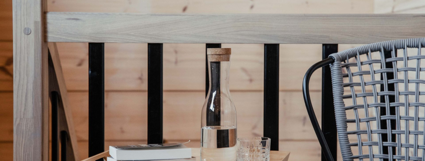 Olja za pohištvo in stenske obloge